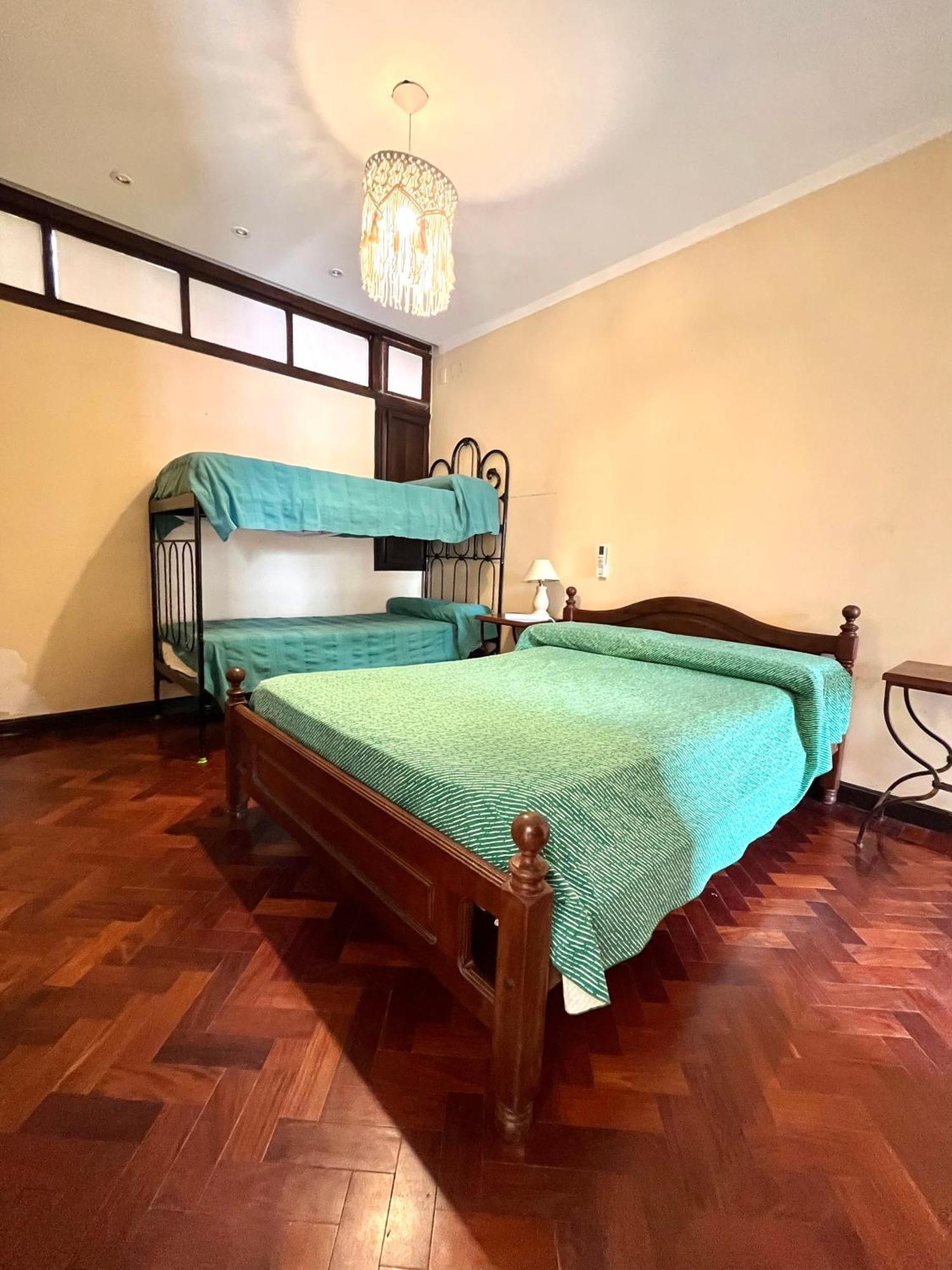 Coya Hostel Сальта Экстерьер фото